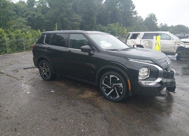 2022 MITSUBISHI Outlander