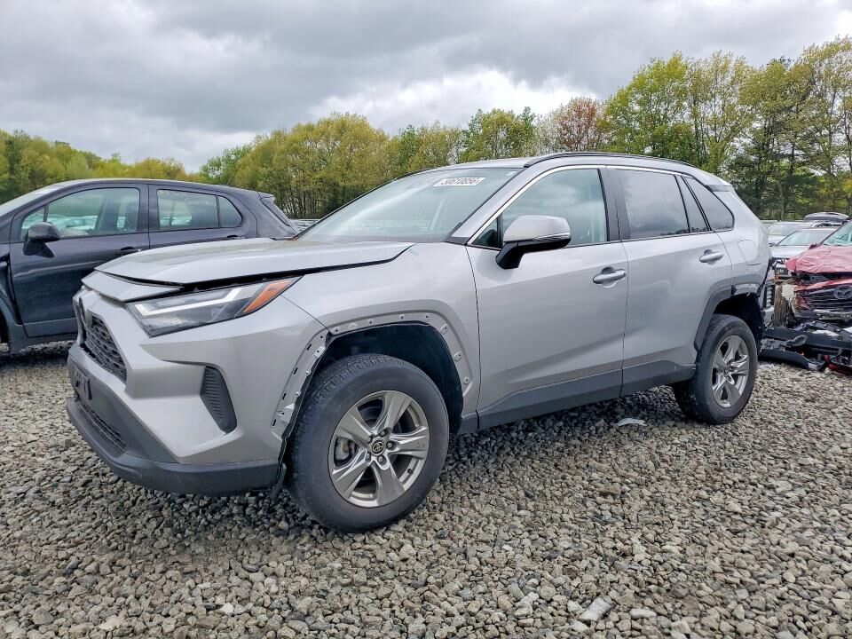 2024 TOYOTA RAV4
