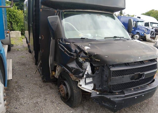 2009 CHEVROLET Express