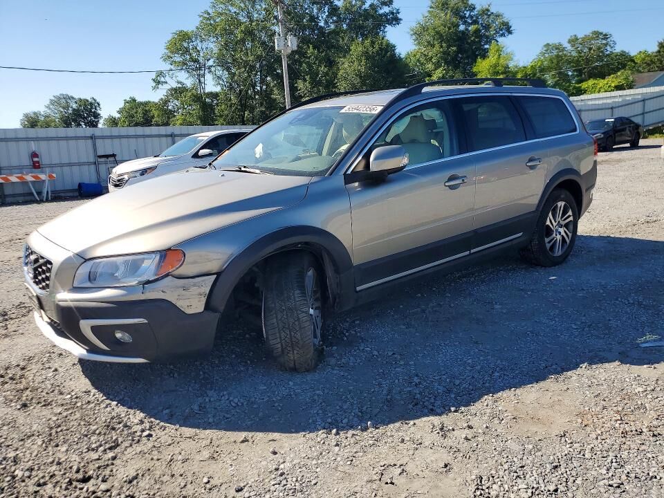 2014 VOLVO XC70