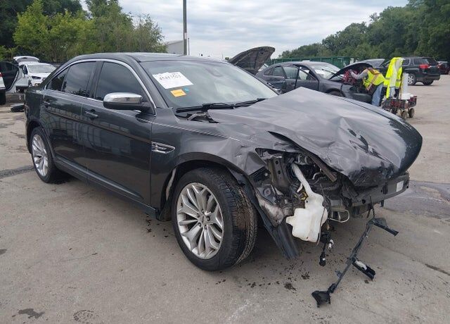 2018 FORD Taurus