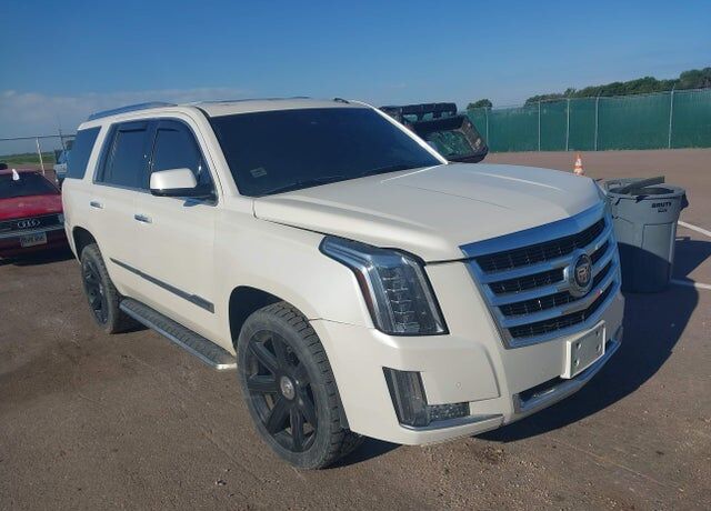 2015 CADILLAC Escalade