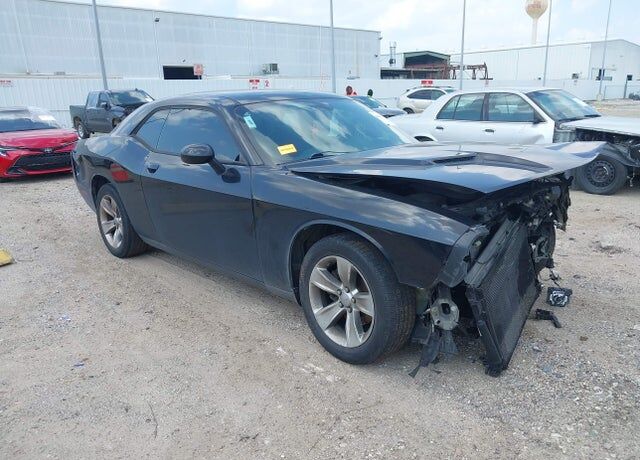 2016 DODGE Challenger