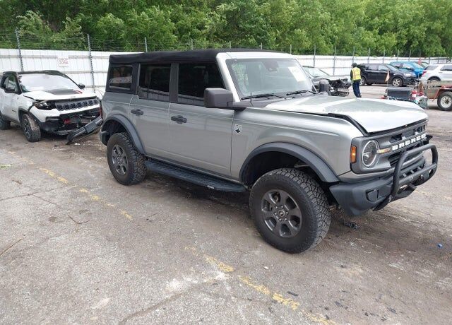 2022 FORD Bronco