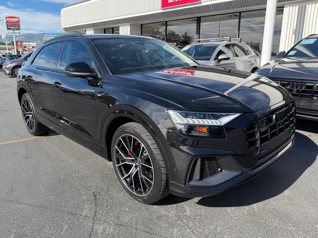 2023 Audi Q8