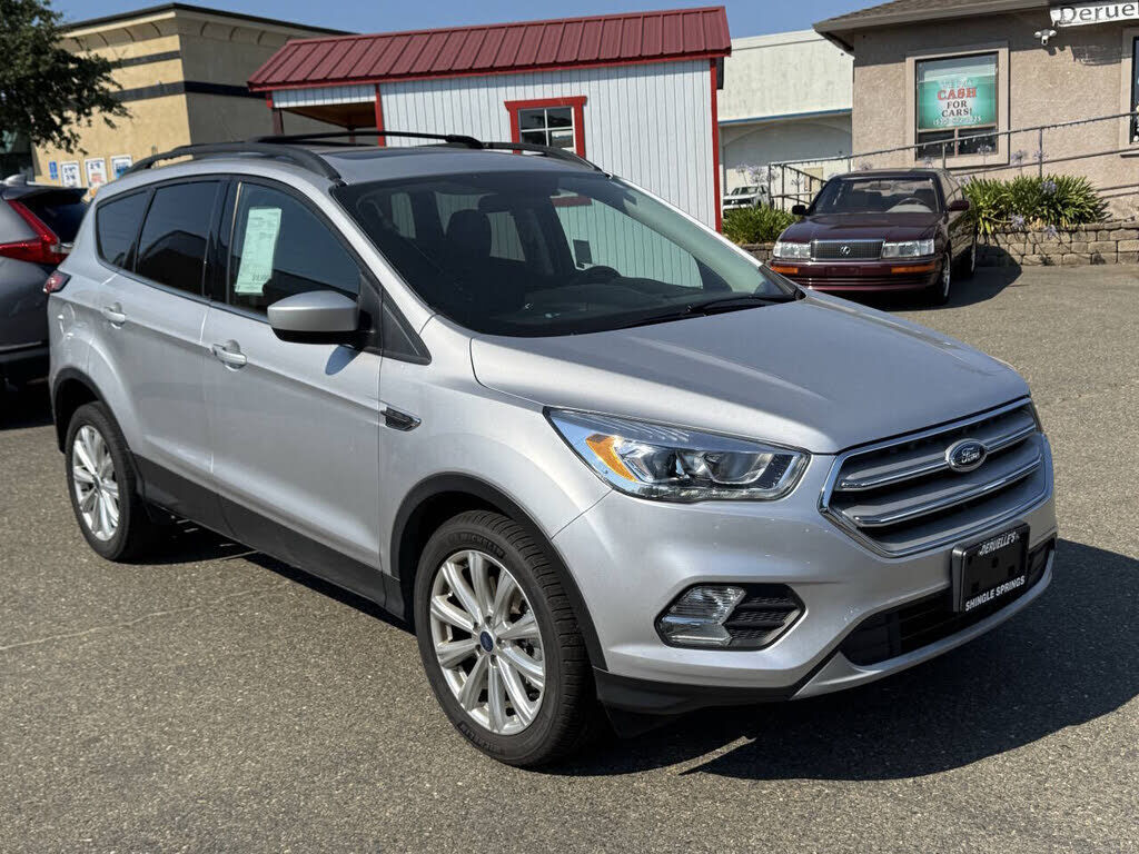 2019 FORD Escape