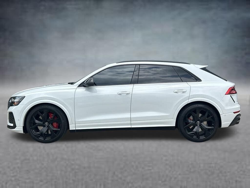 2024 Audi RS Q8