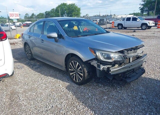 2018 SUBARU Legacy