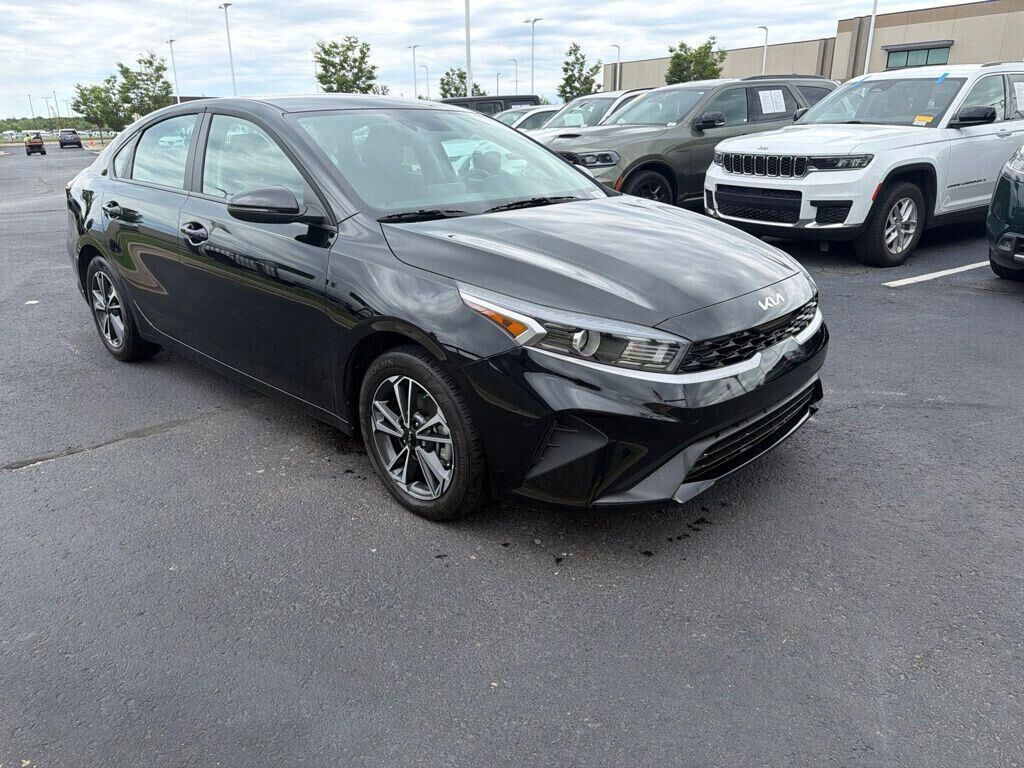 2024 KIA Forte