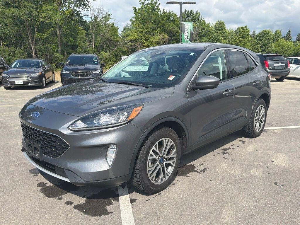 2022 FORD Escape