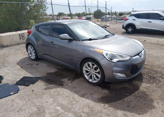 2012 HYUNDAI Veloster