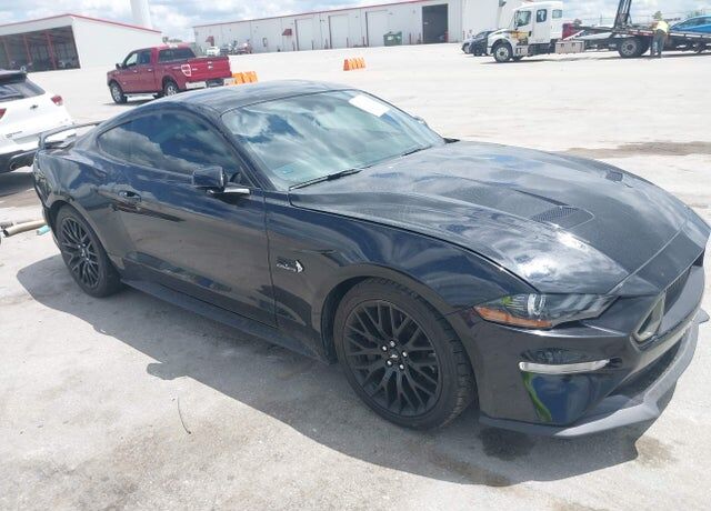 2020 FORD Mustang