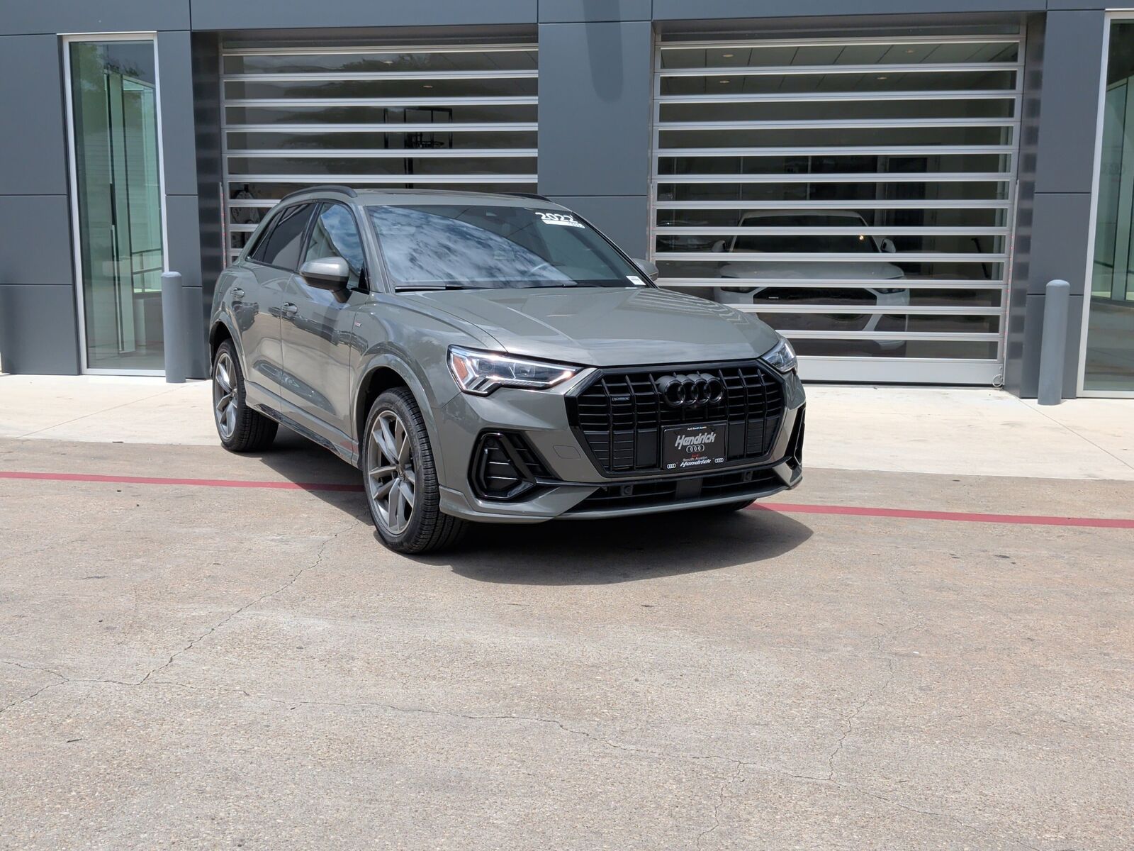2022 Audi Q3