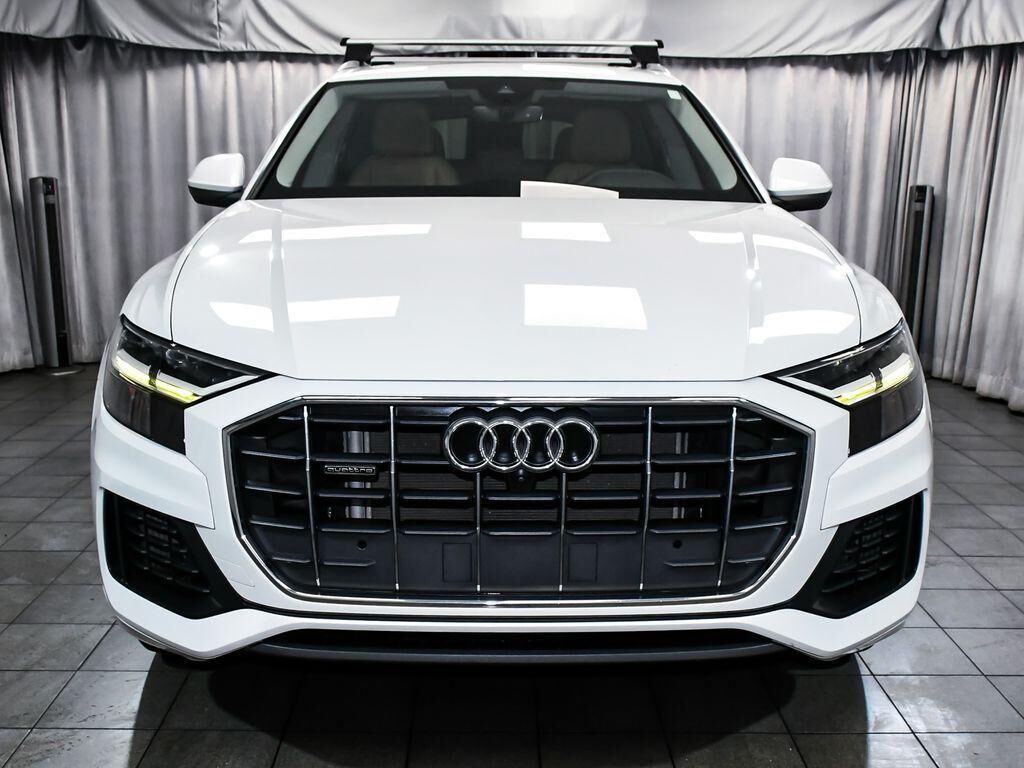 2022 Audi Q8