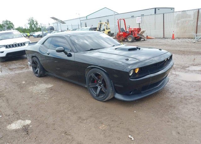 2016 DODGE Challenger