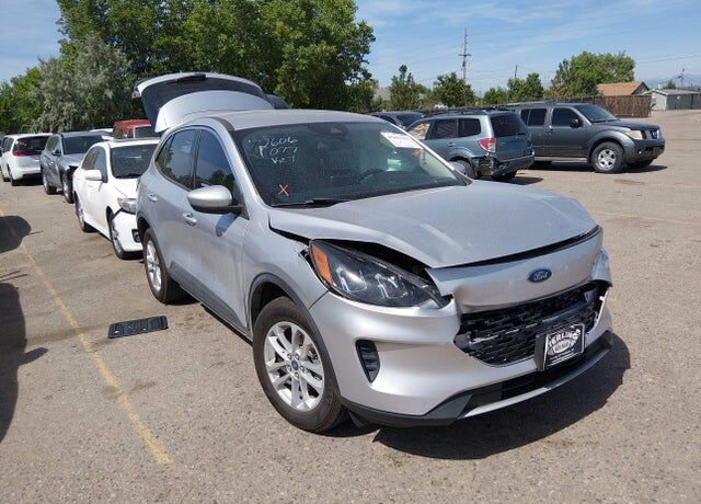 2020 FORD Escape