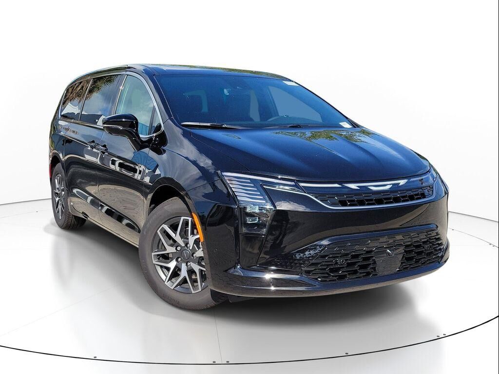 2027 CHRYSLER Pacifica