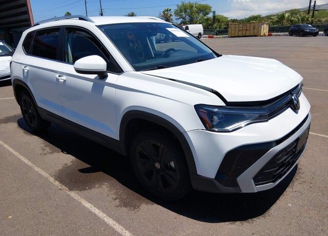 2025 VOLKSWAGEN Taos