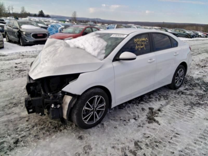 2023 KIA Forte