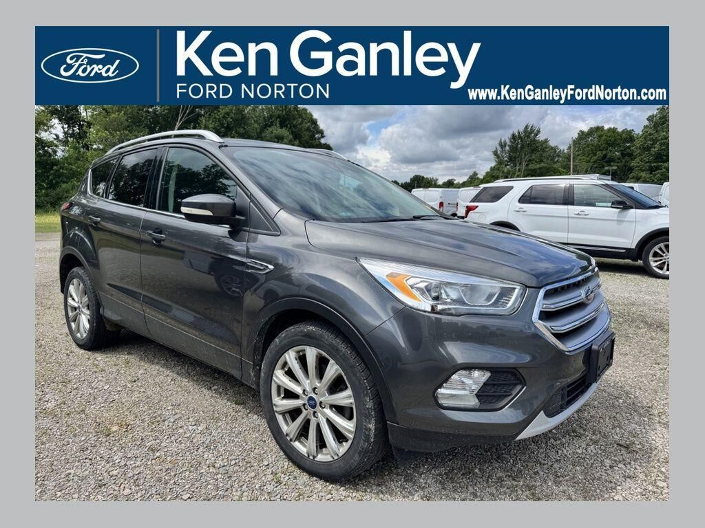 2017 FORD Escape