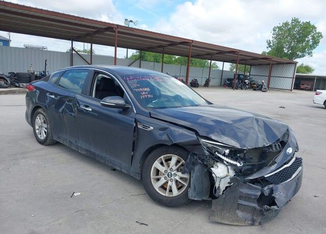 2017 KIA Optima
