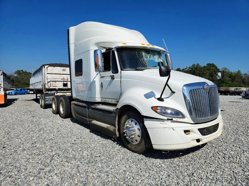2012 INTERNATIONAL LF687