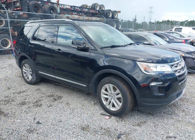 2018 FORD Explorer