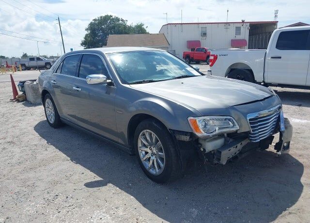 2012 CHRYSLER 300