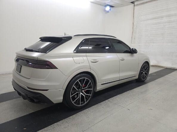 2023 Audi Q8