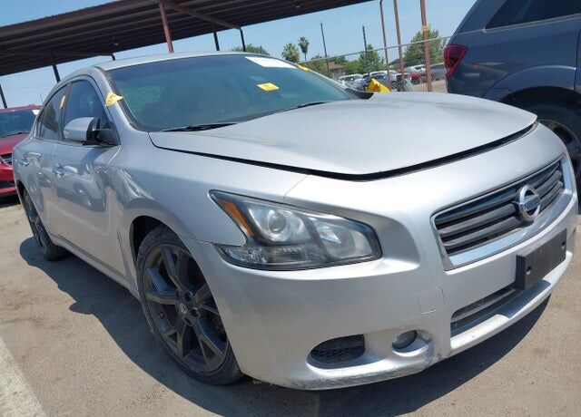 2013 NISSAN Maxima