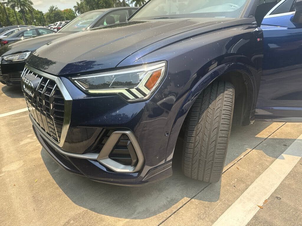 2021 Audi Q3
