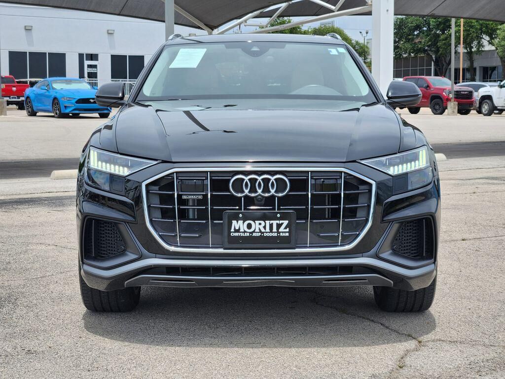 2023 Audi Q8