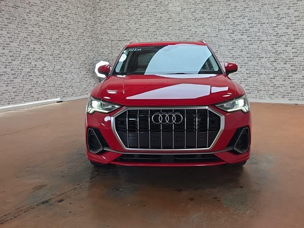 2022 Audi Q3