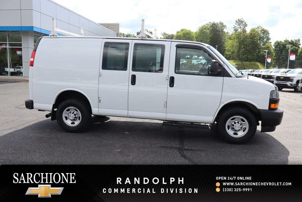 2019 CHEVROLET Express