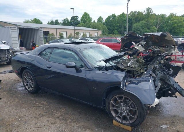 2017 DODGE Challenger