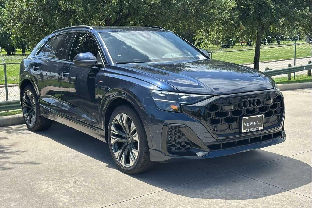 2026 Audi Q8