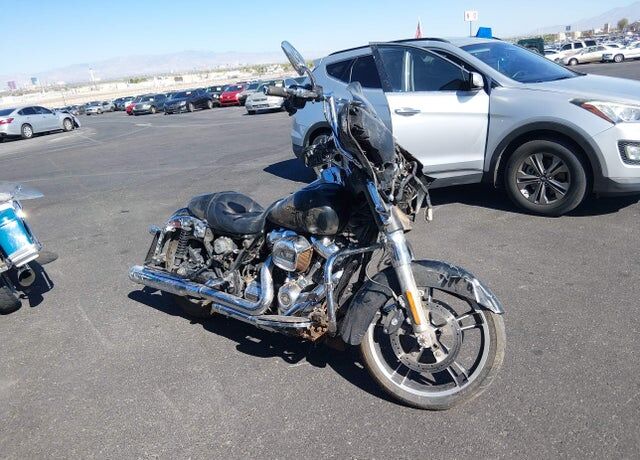 2017 HARLEY DAVIDSON FLHXS / Street Glide Special