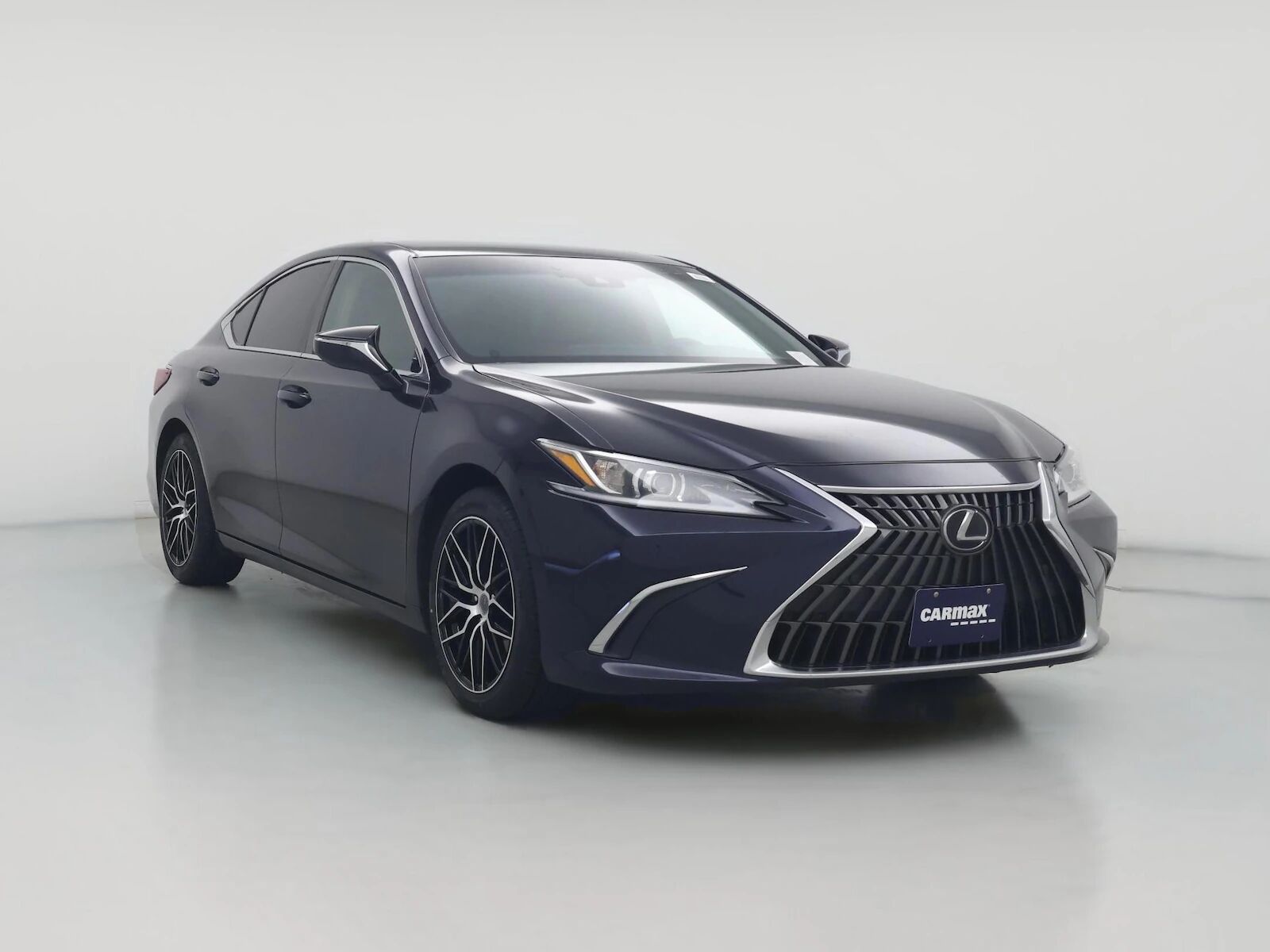2024 LEXUS ES