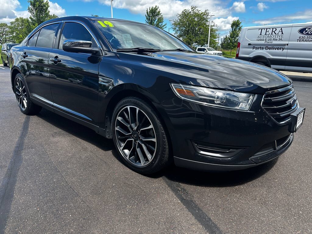 2019 FORD Taurus