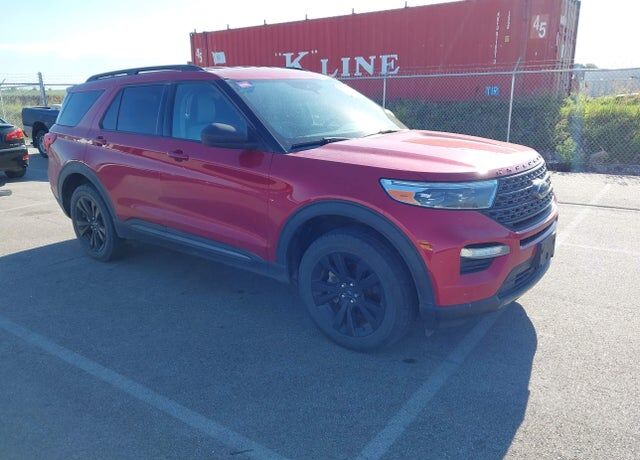 2021 FORD Explorer
