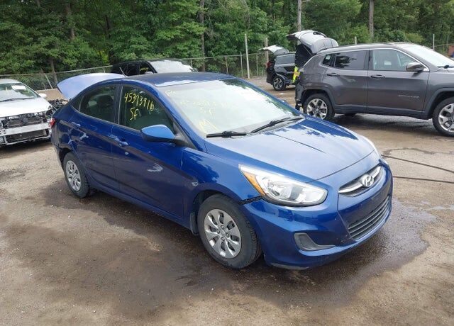 2015 HYUNDAI Accent
