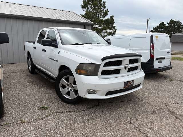 2012 DODGE Ram
