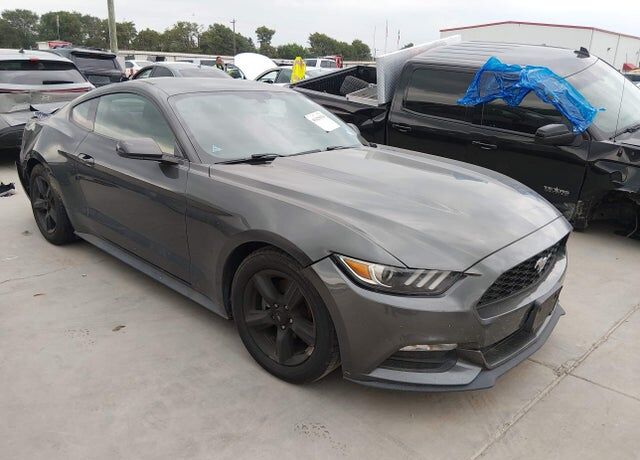 2017 FORD Mustang