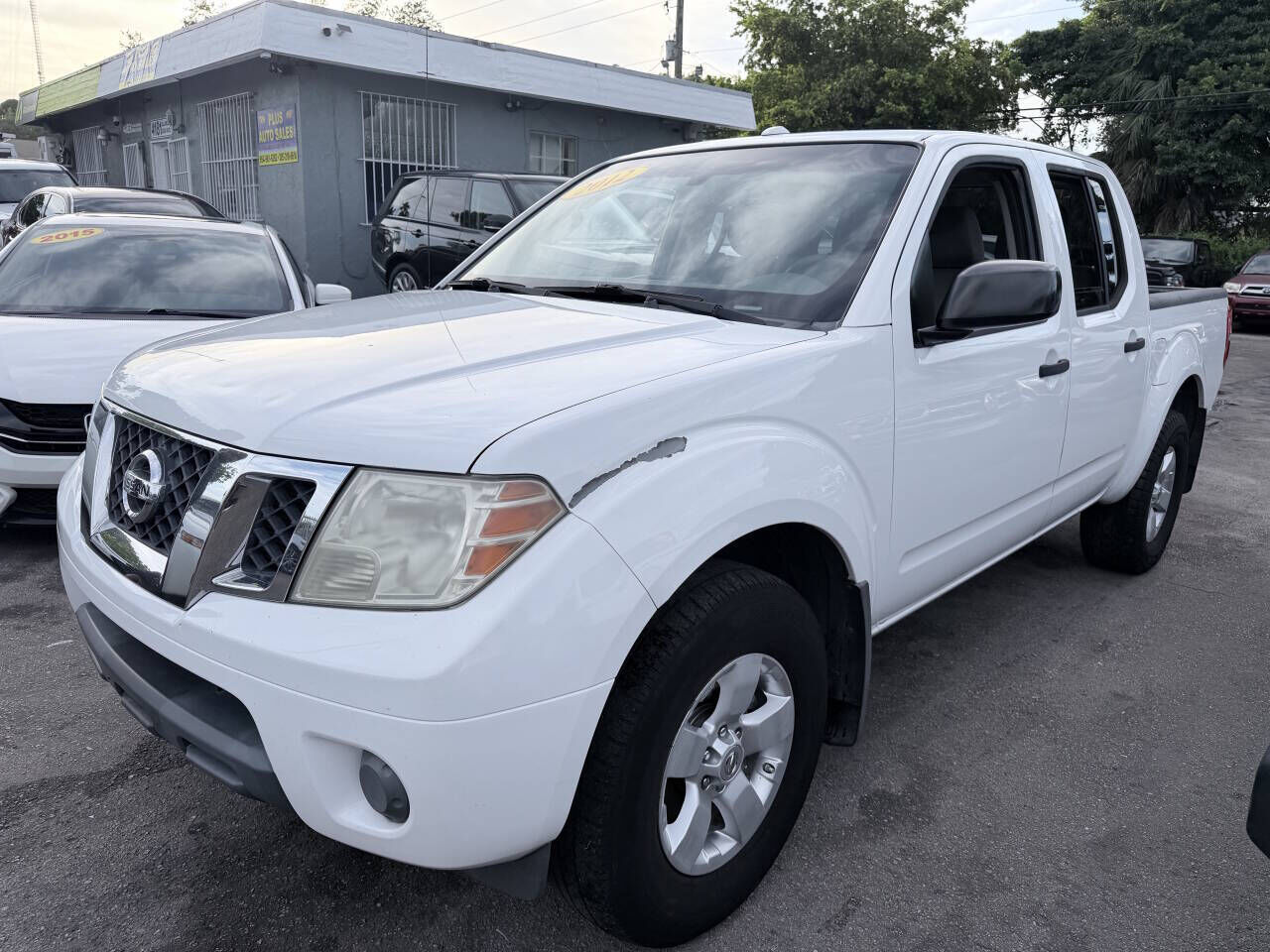 2012 NISSAN Frontier