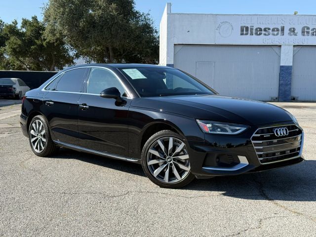 2022 AUDI A4