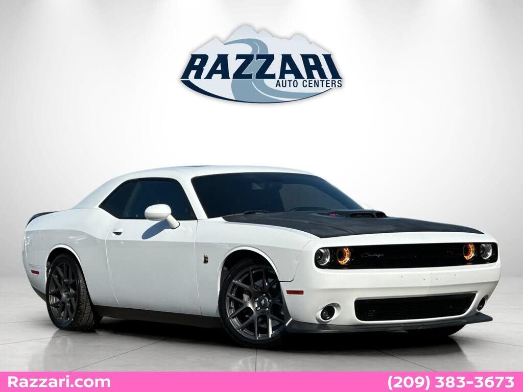 2019 DODGE Challenger