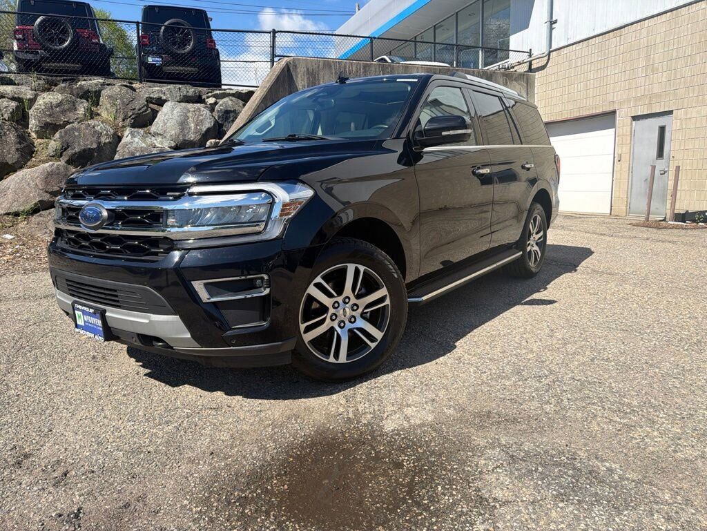 2023 FORD Expedition