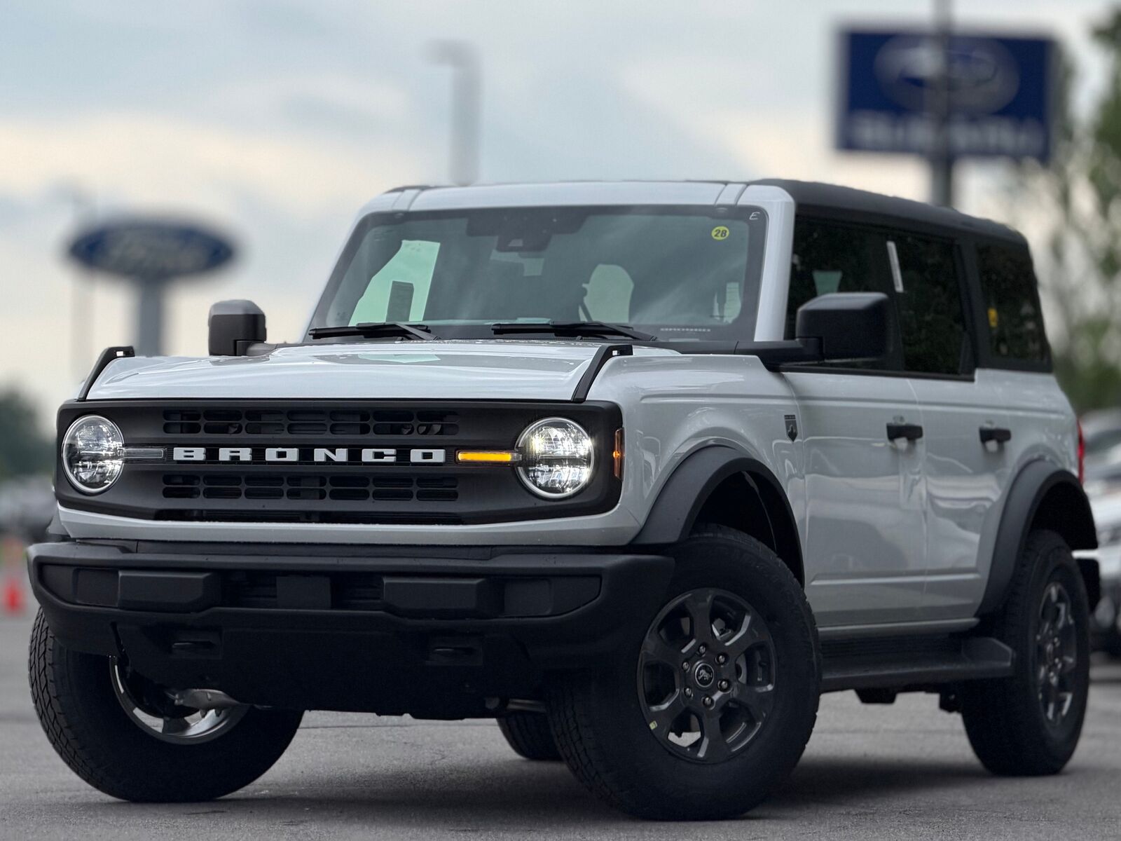 2026 FORD Bronco