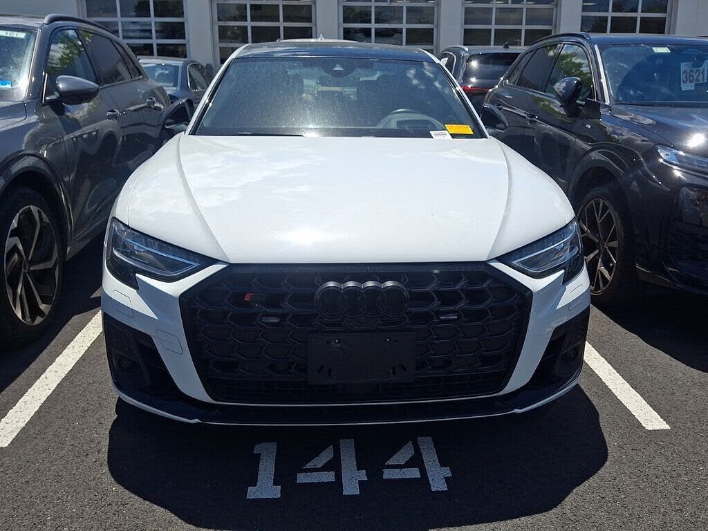 2023 Audi S8