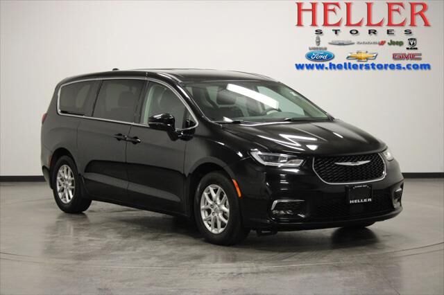 2024 CHRYSLER Pacifica